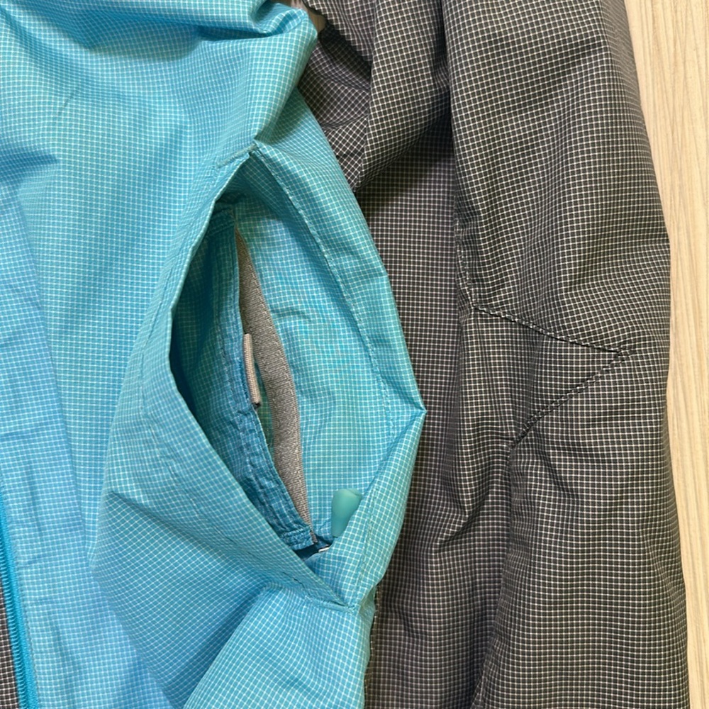 Nike Nylon Jacket - Picture 7 of 9